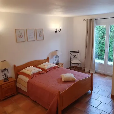 Villa Des Falaises 10 A 12 Personnes *